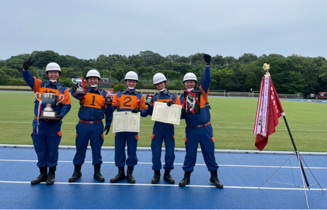 写真：多摩市立陸上競技場の様子