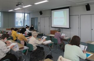 写真：養成講座の様子2