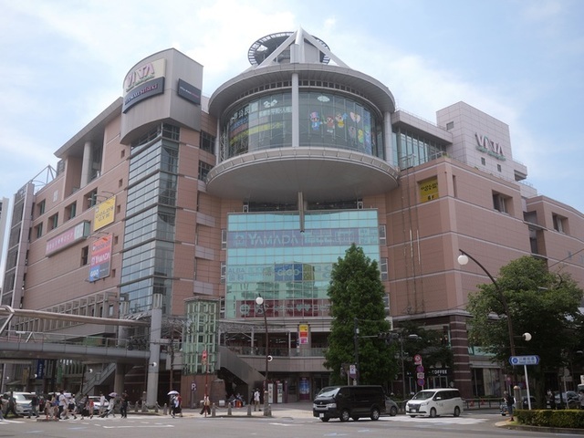写真：関戸公民館外観