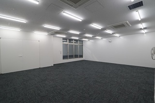 写真：第4会議室（旧第1・2和室）（令和3年12月撮影）