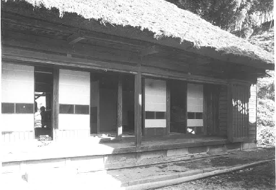 写真:解体当時の小泉家住宅