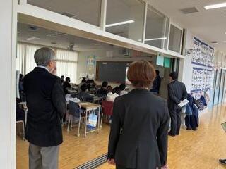 写真:令和4年度第3回 小学校授業見学の様子