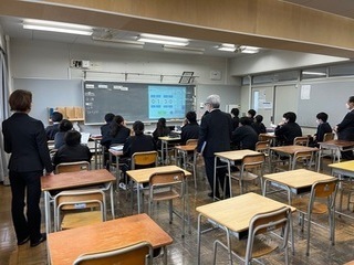 写真:令和4年度第5回 中学校授業見学の様子