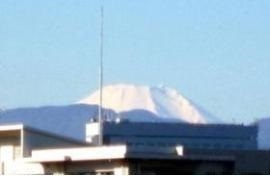 写真：鶴牧西公園から見る富士山　平成22年12月27日撮影