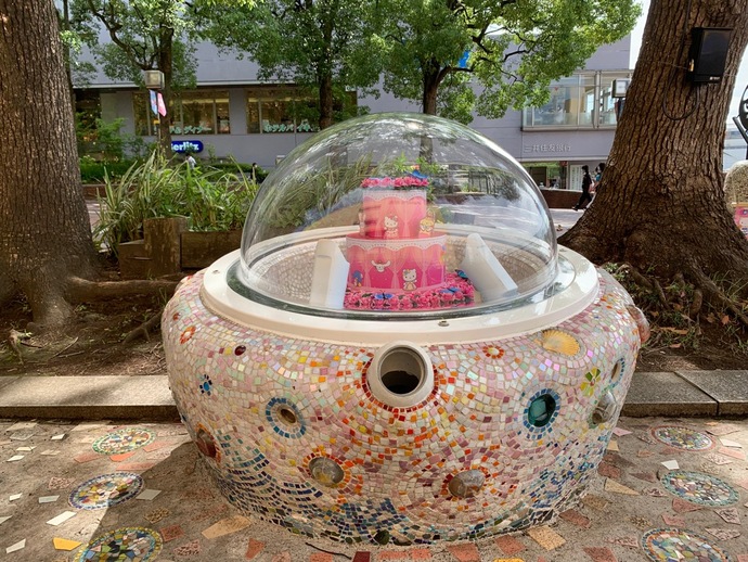 写真:パルテノン大通りの休憩スポット「すぺーす ピコロン」