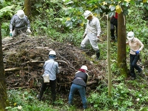 なな山緑地の会