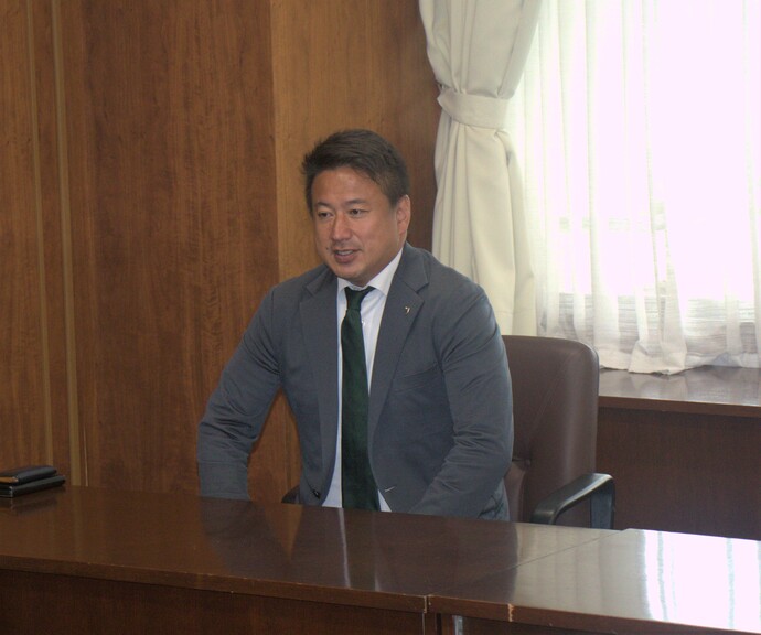 写真　森本取締役副社長