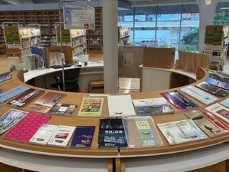 中央図書館2