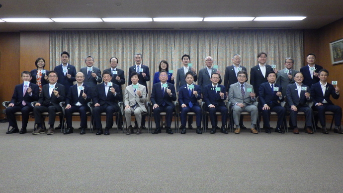 写真：市長集合写真